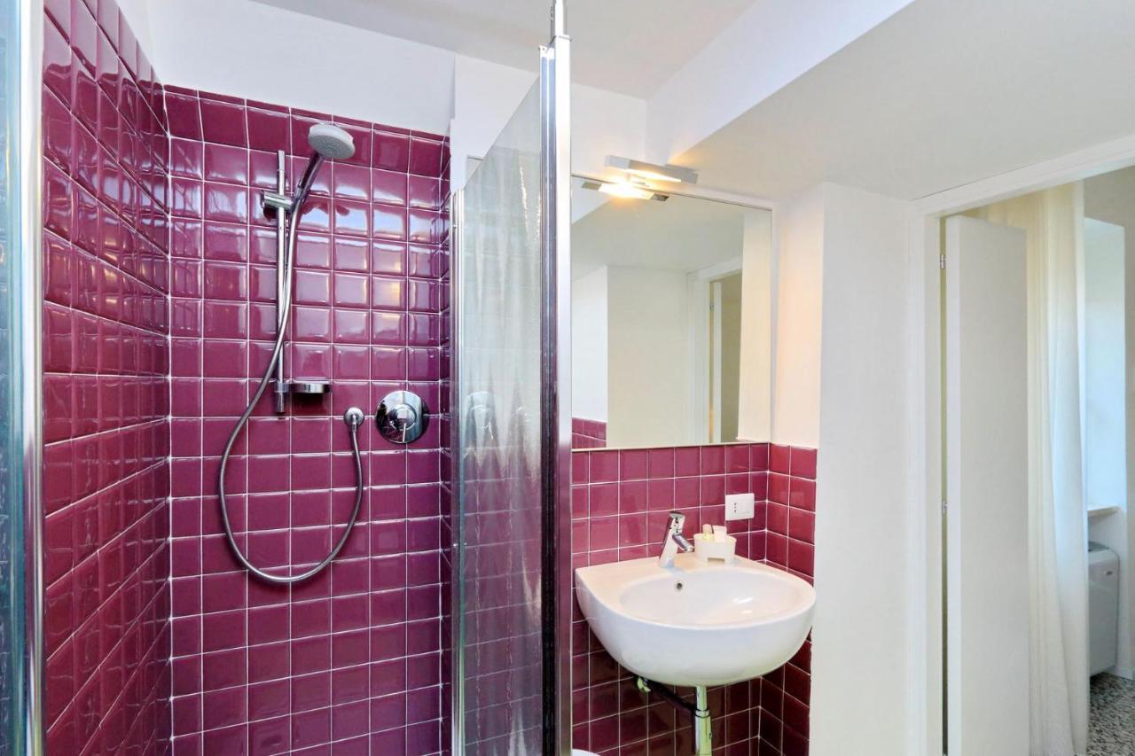 Guest House Viaroma San Severino Marche Eksteriør billede