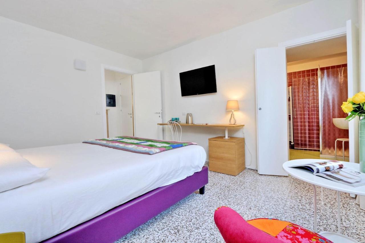 Guest House Viaroma San Severino Marche Eksteriør billede